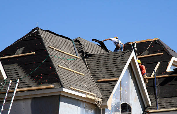 Professional Roofing services in Mccom, OH